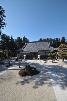 長福寺本堂